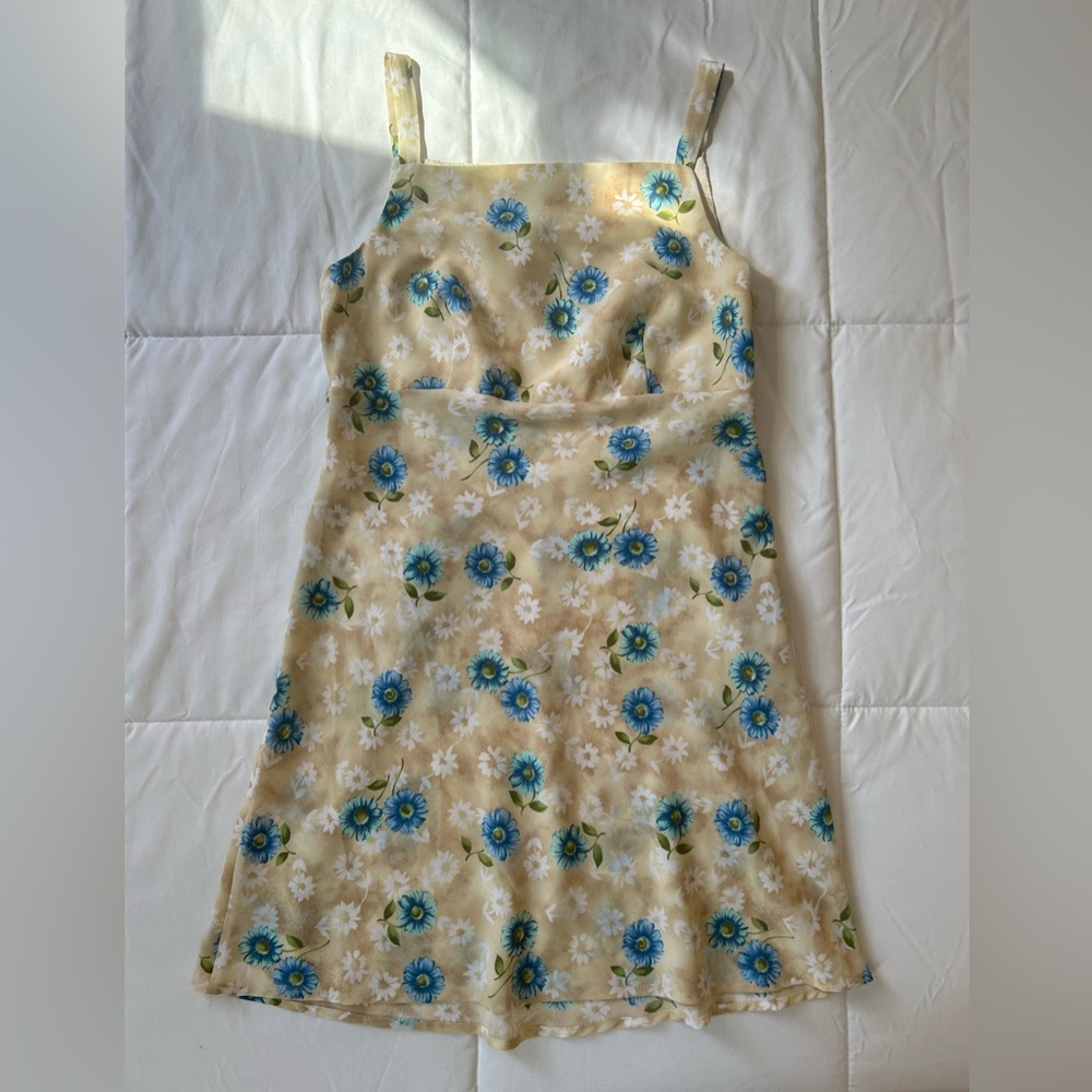 Y2K Rampage Cream and Blue Floral Sleeveless High-Waist A-Line Mini Sundress - Picture 4 of 14